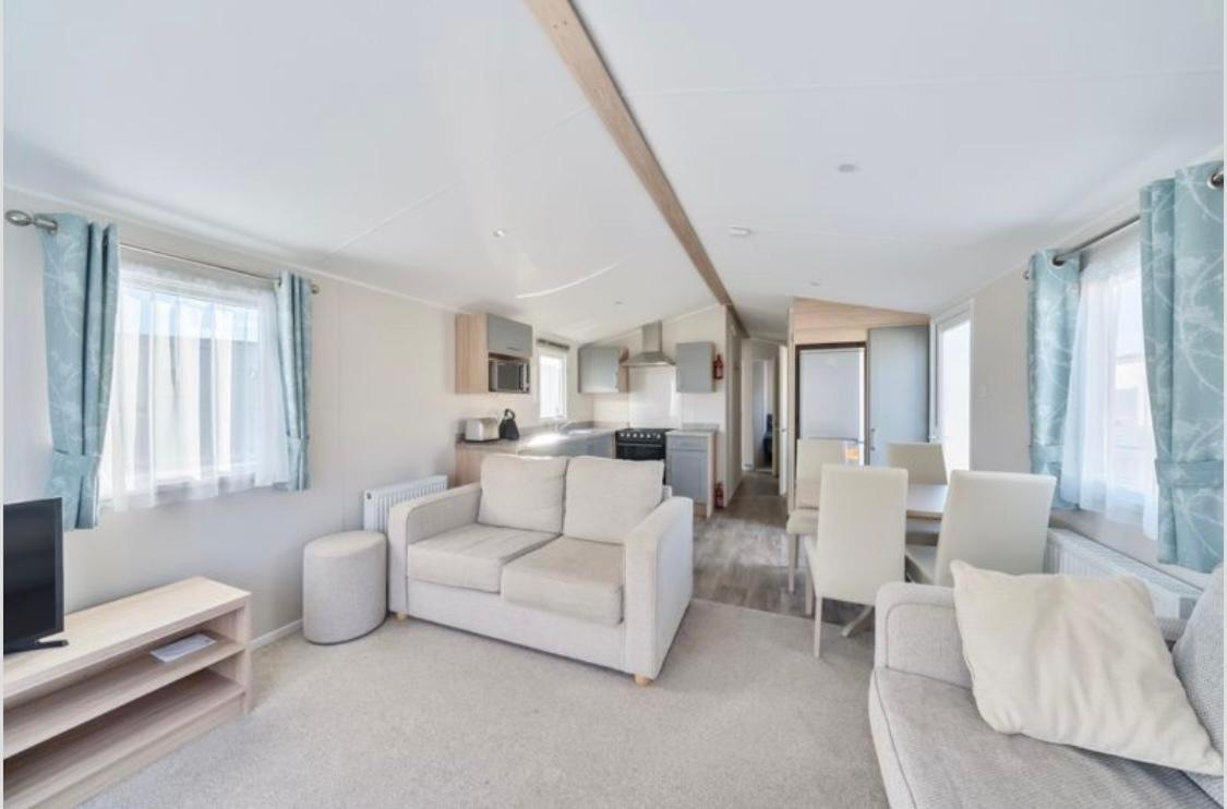Emma'S Retreat 3-Bedroom Caravan Sleeps 6 At Durdle Door Nr Wareham Dorset Екстер'єр фото