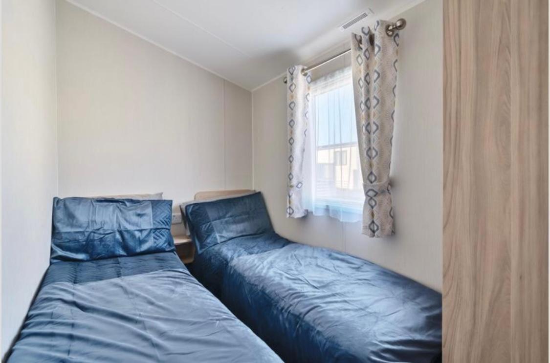 Emma'S Retreat 3-Bedroom Caravan Sleeps 6 At Durdle Door Nr Wareham Dorset Екстер'єр фото