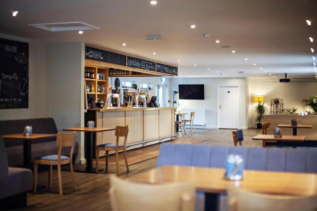 Emma'S Retreat 3-Bedroom Caravan Sleeps 6 At Durdle Door Nr Wareham Dorset Екстер'єр фото
